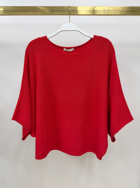 CREW NECK BATWING SLEEVE KNIT TOP