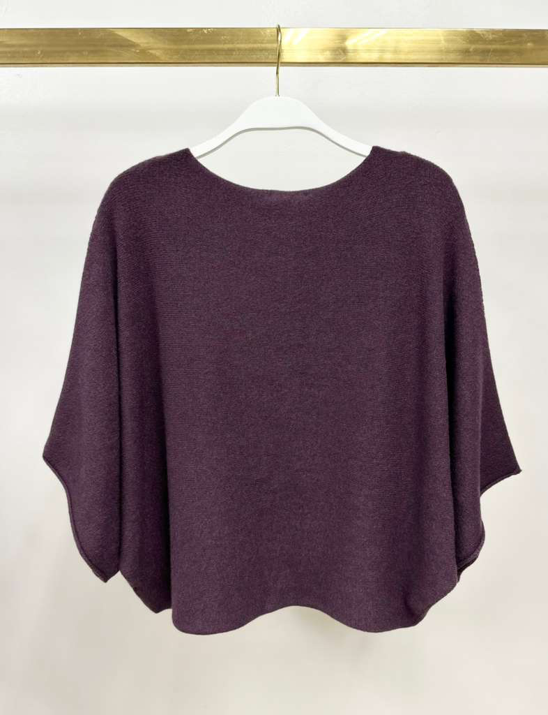 CREW NECK BATWING SLEEVE KNIT TOP