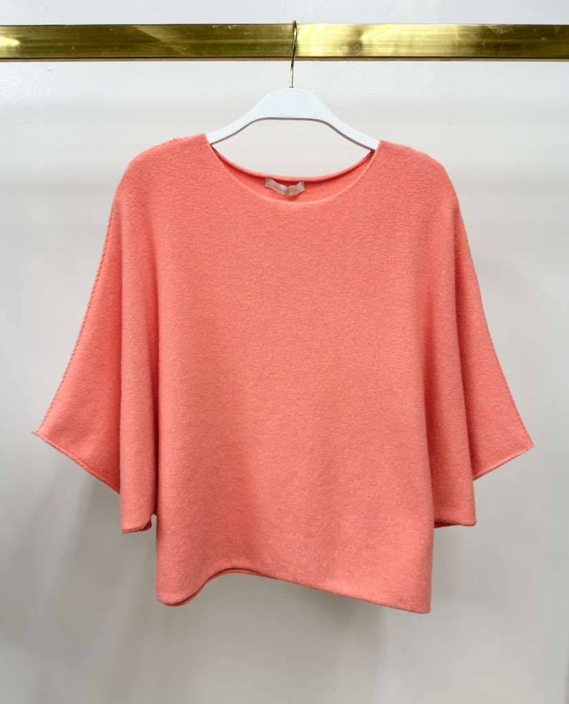 CREW NECK BATWING SLEEVE KNIT TOP