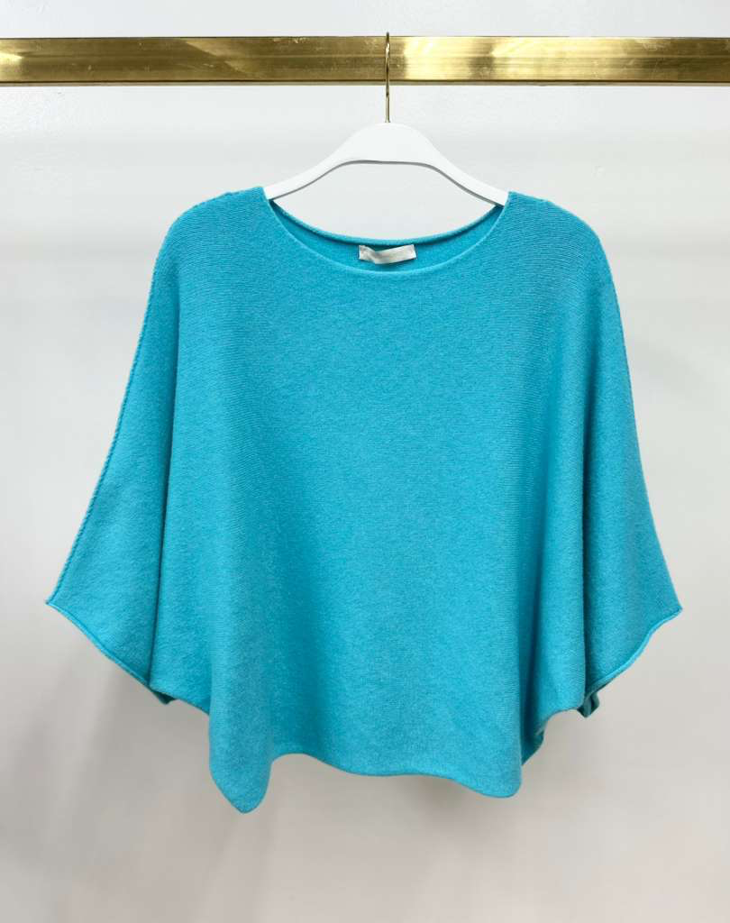 CREW NECK BATWING SLEEVE KNIT TOP