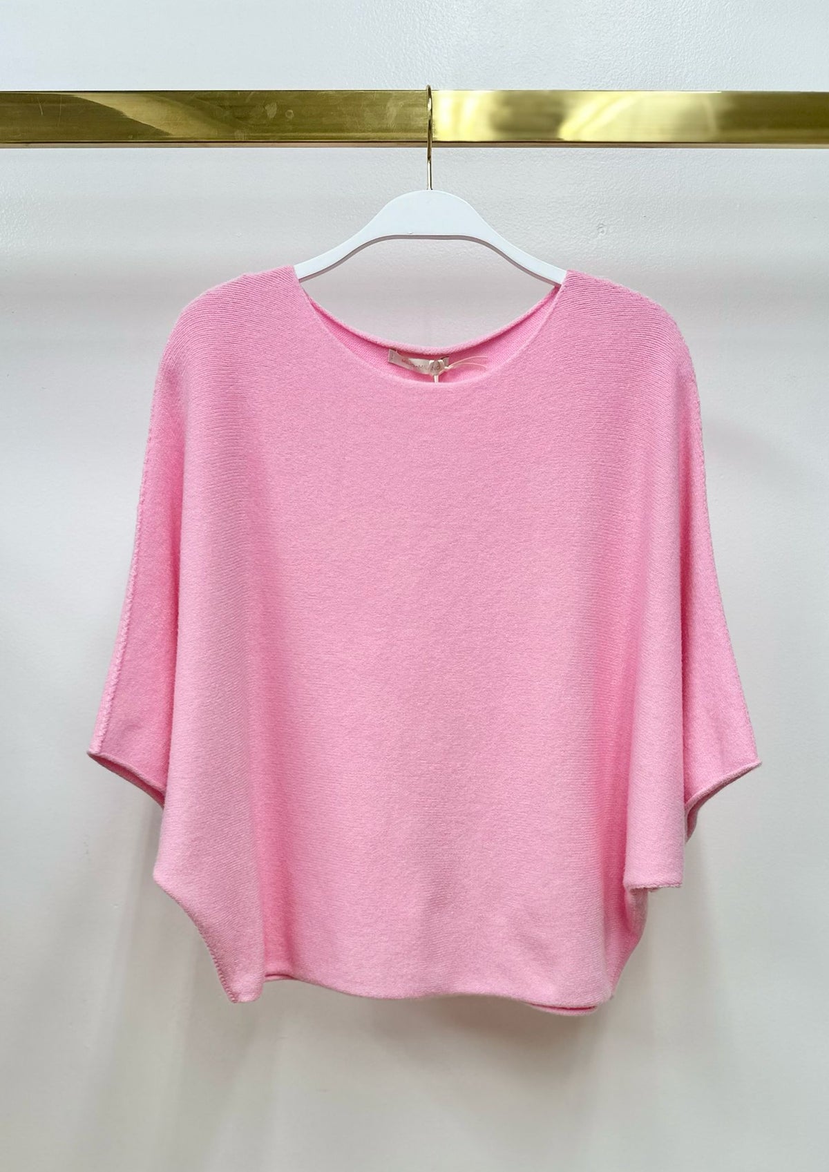 CREW NECK BATWING SLEEVE KNIT TOP