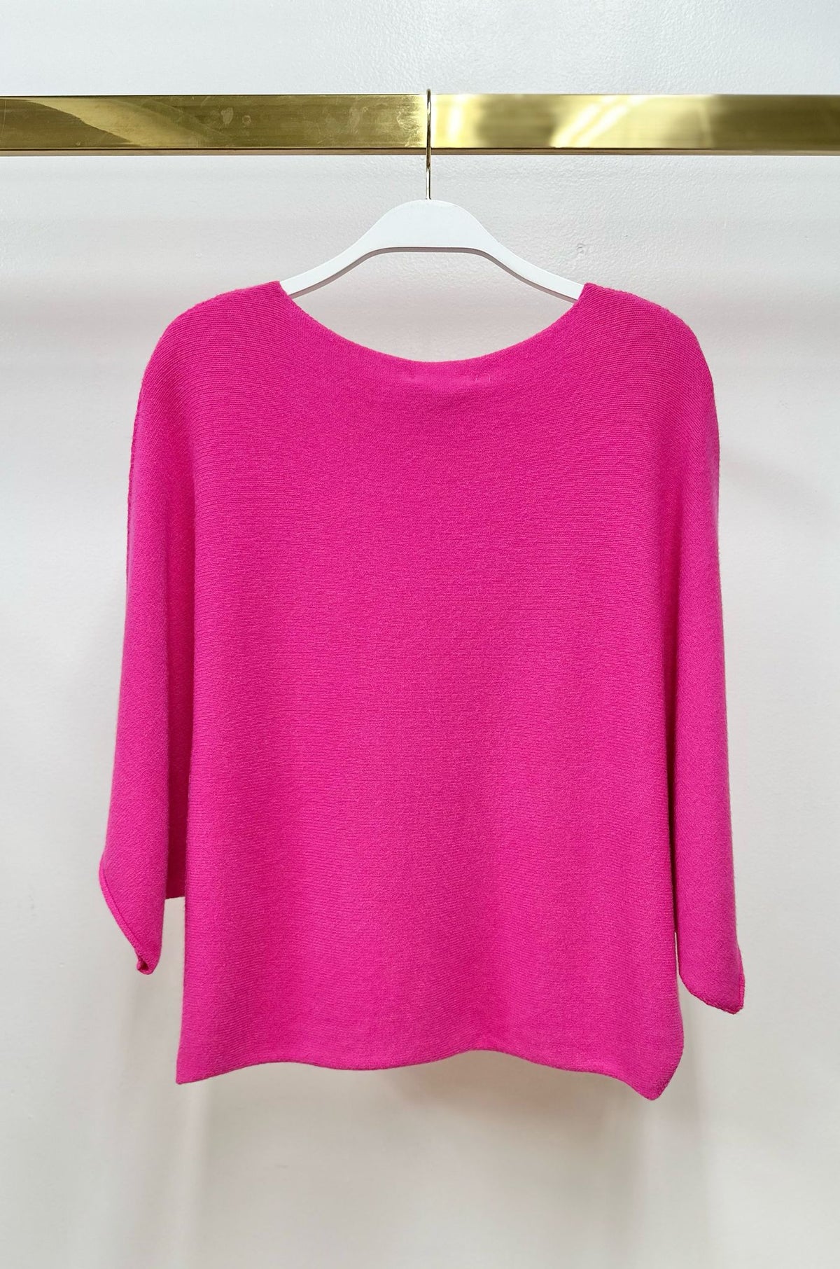 CREW NECK BATWING SLEEVE KNIT TOP