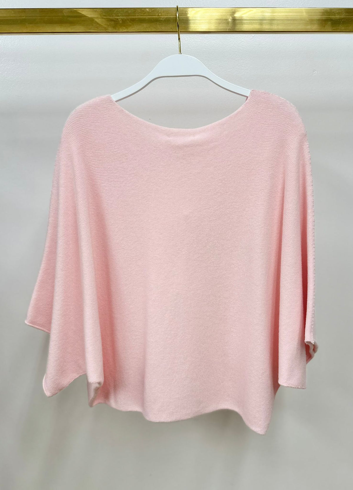 CREW NECK BATWING SLEEVE KNIT TOP