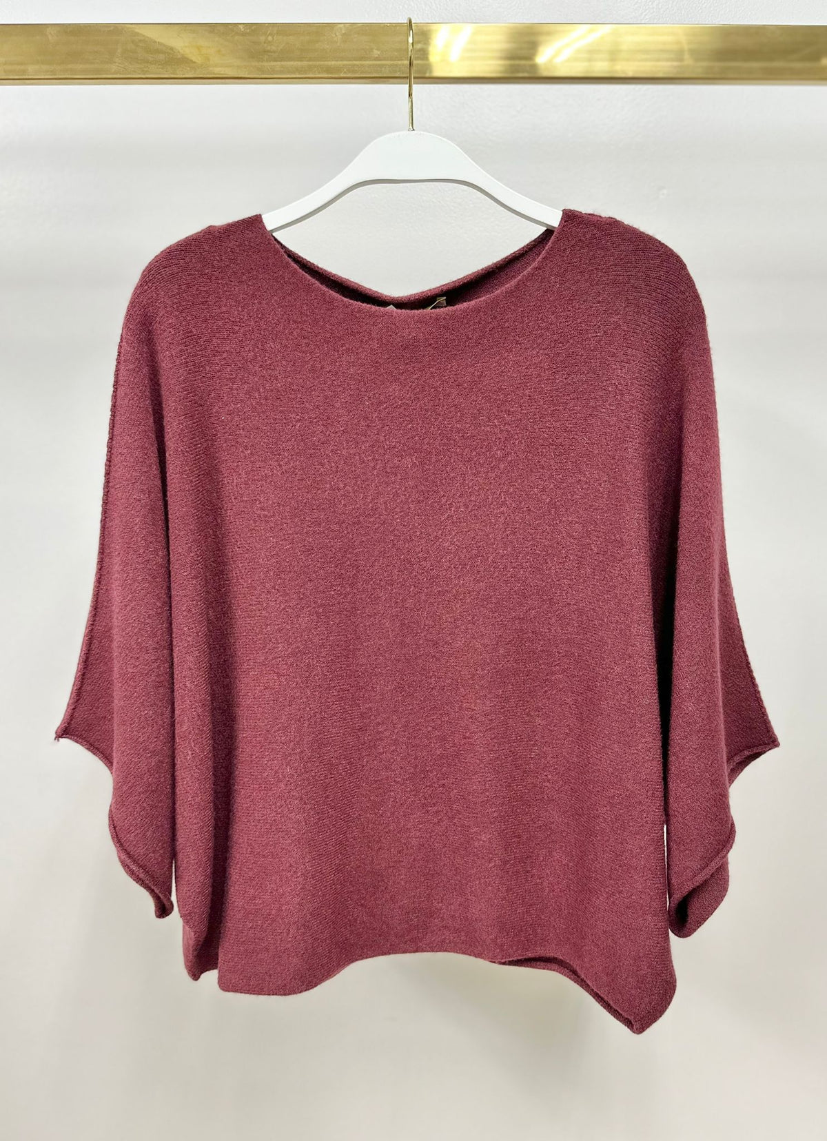 CREW NECK BATWING SLEEVE KNIT TOP