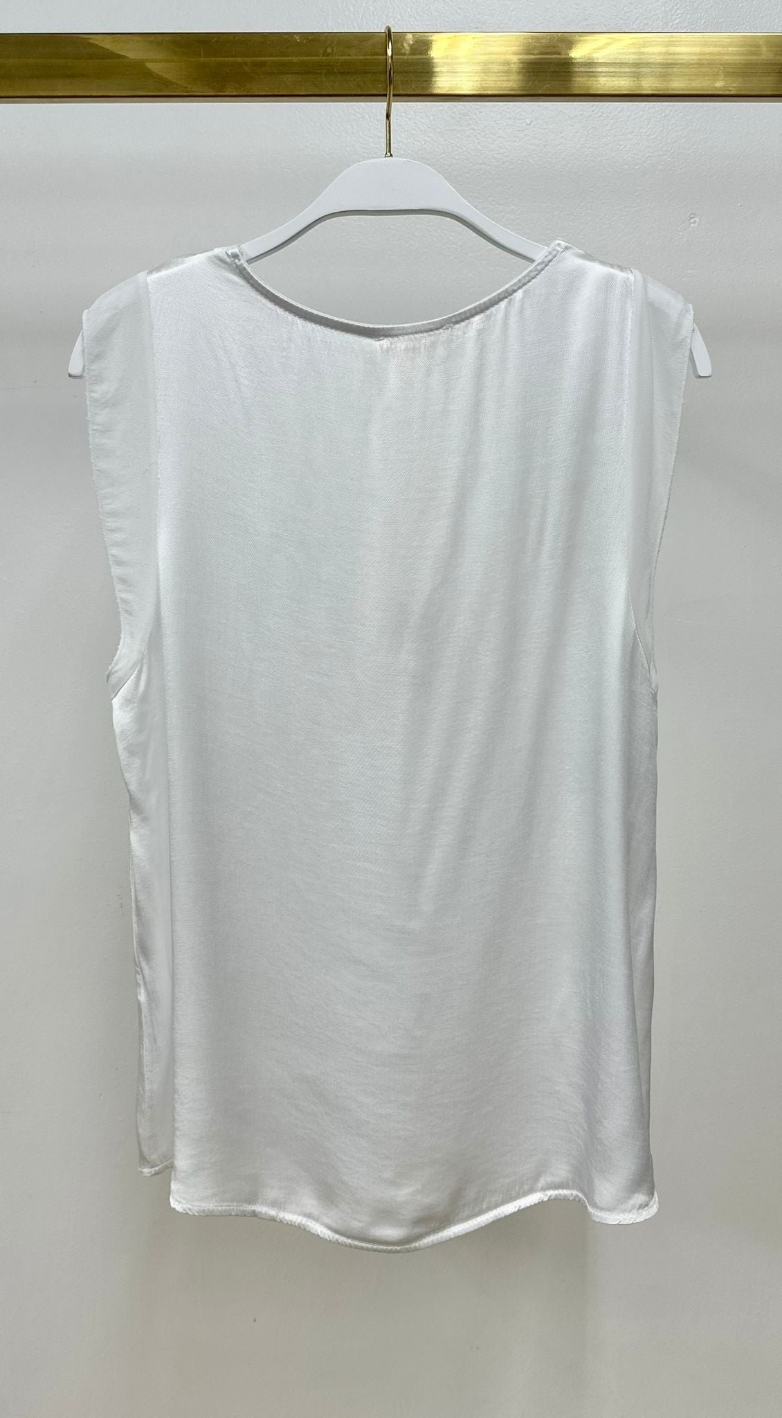 22684/235150-TOP