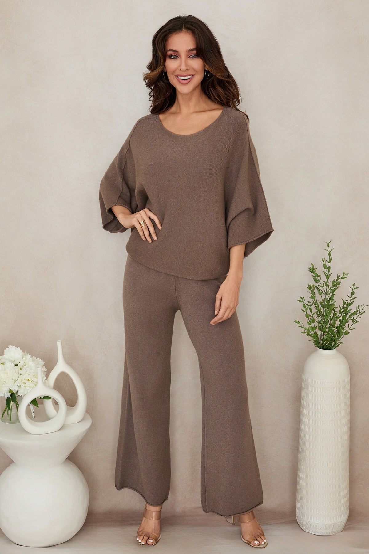 CREW NECK BATWING SLEEVE KNIT TOP