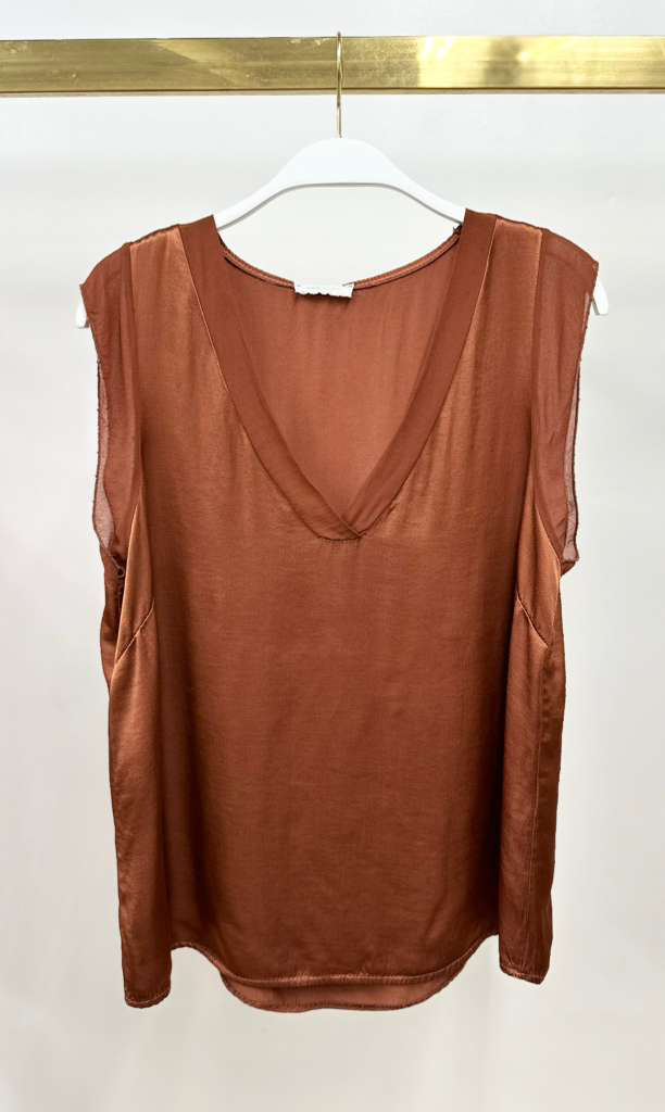22684/235150-TOP