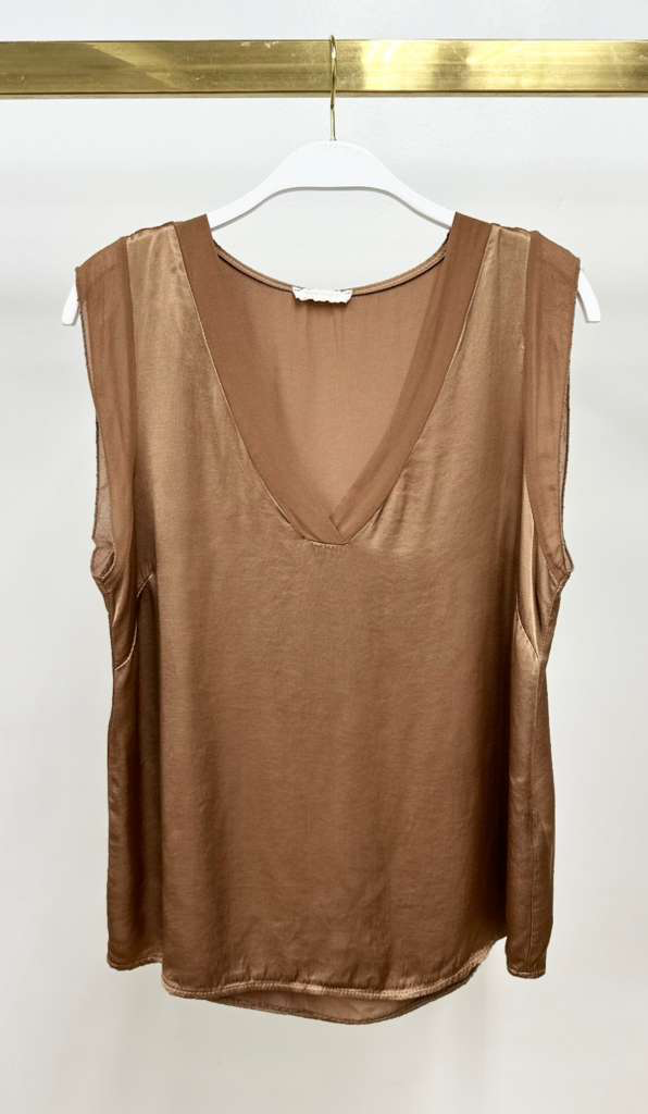22684/235150-TOP